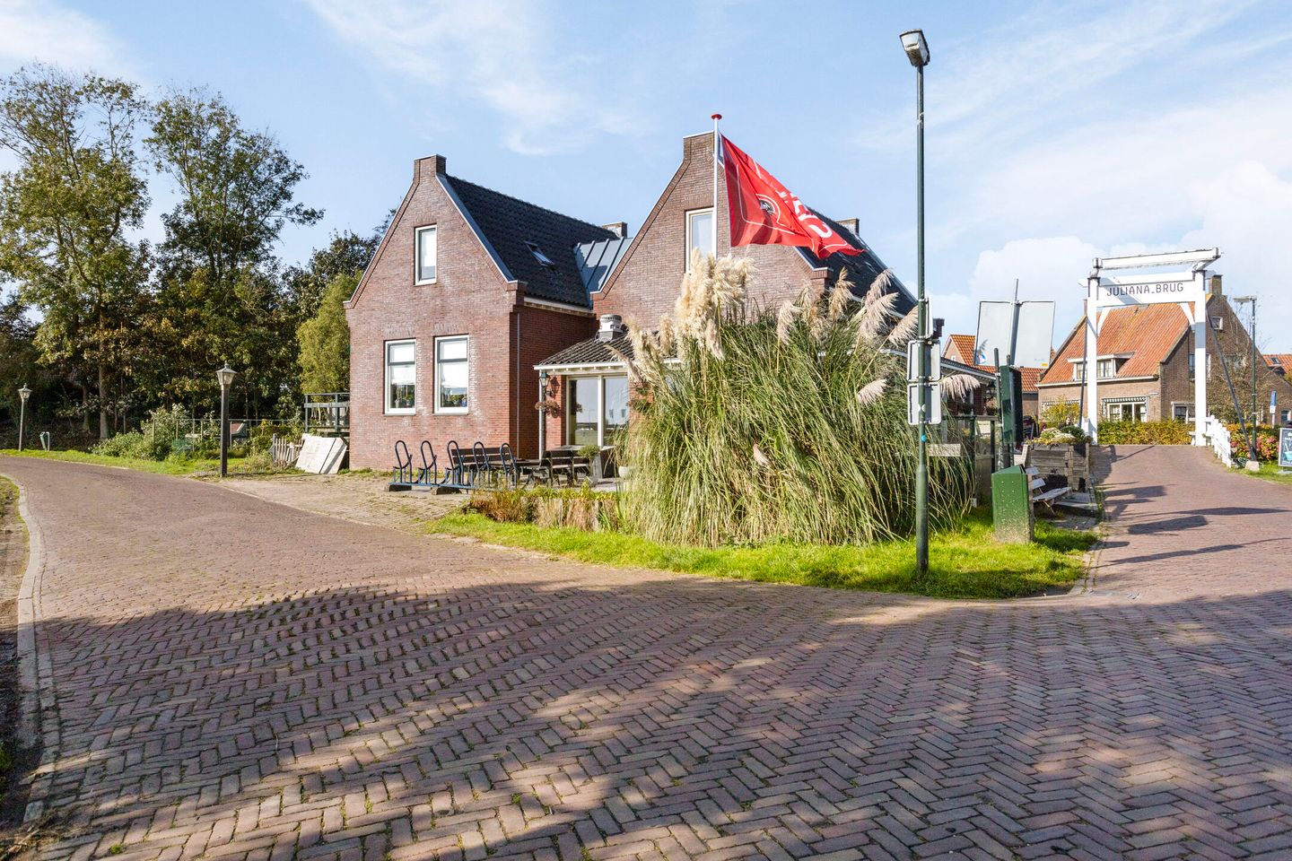 Bekijk foto 3 van Buurterstraat 20