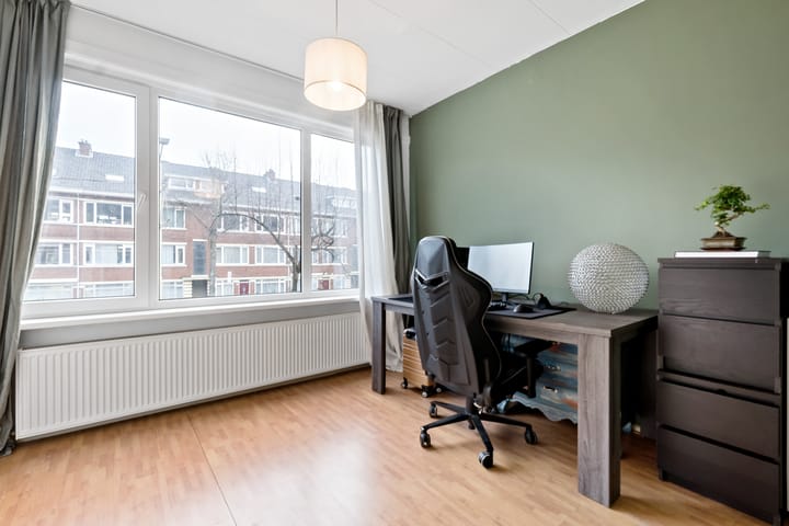 Foto 24 van De Genestetlaan 263