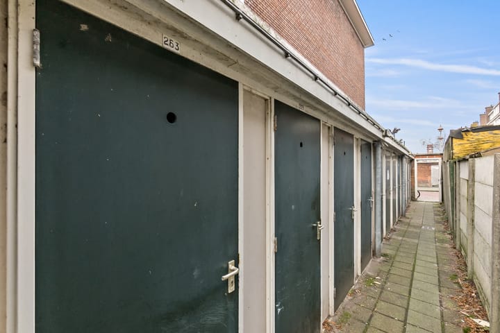 Foto 35 van De Genestetlaan 263