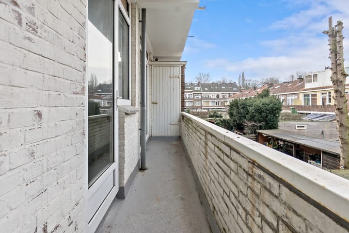 Foto 29 van De Genestetlaan 263