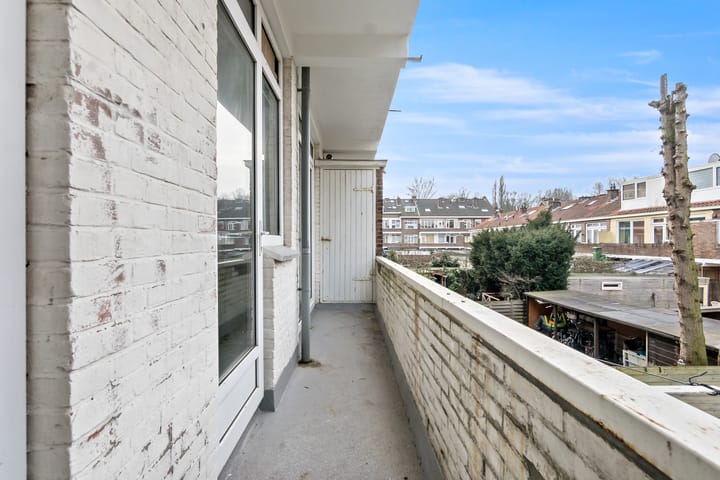 Foto 32 van De Genestetlaan 263