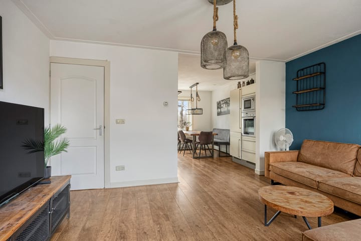 Photo 7 of Wezenlaan 191-A