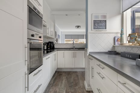 Westland 19 tertiary image