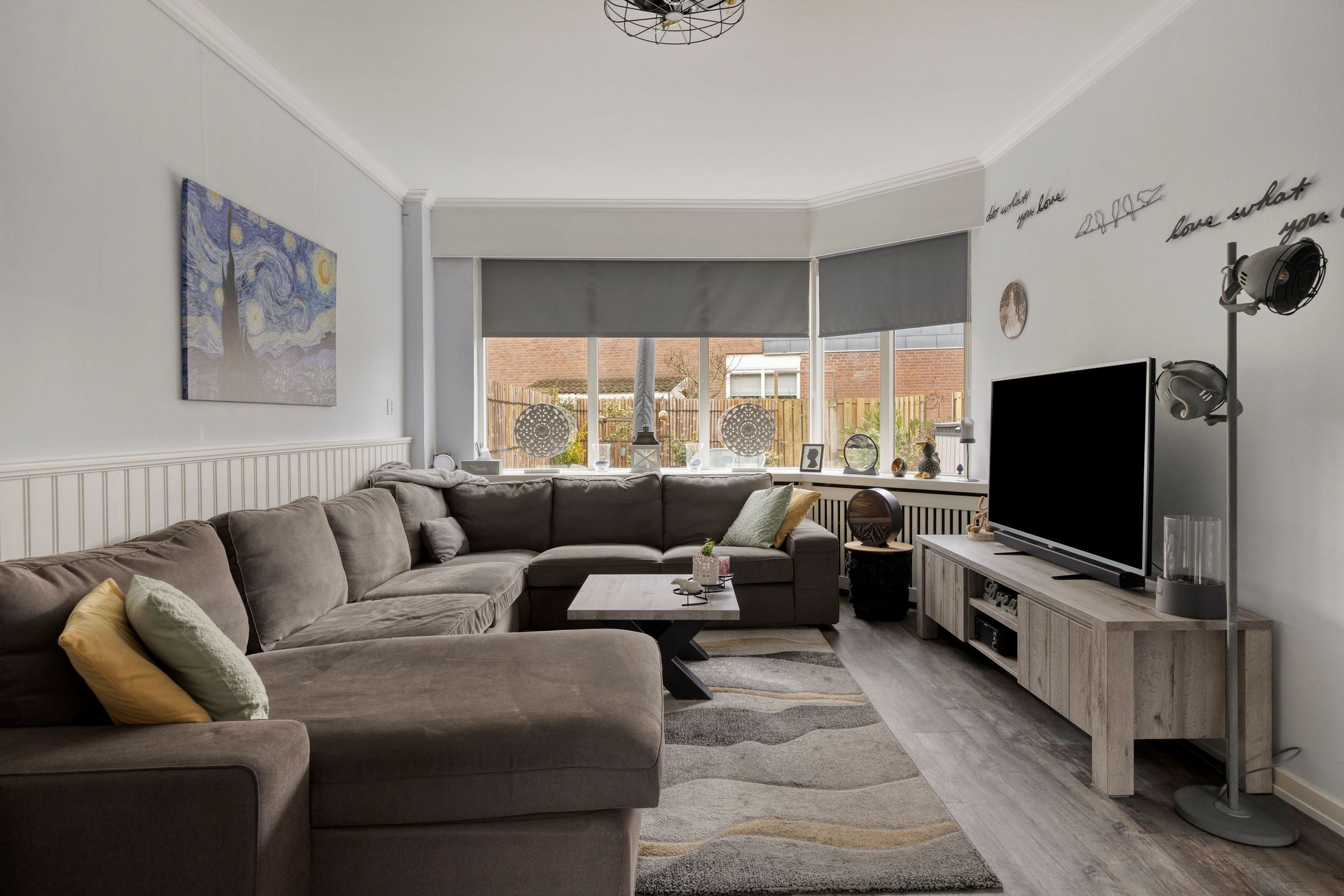 Photo 12 of Westland 19