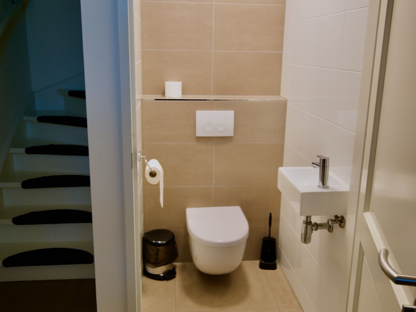 Photo 10 of Zeedijk 2-637