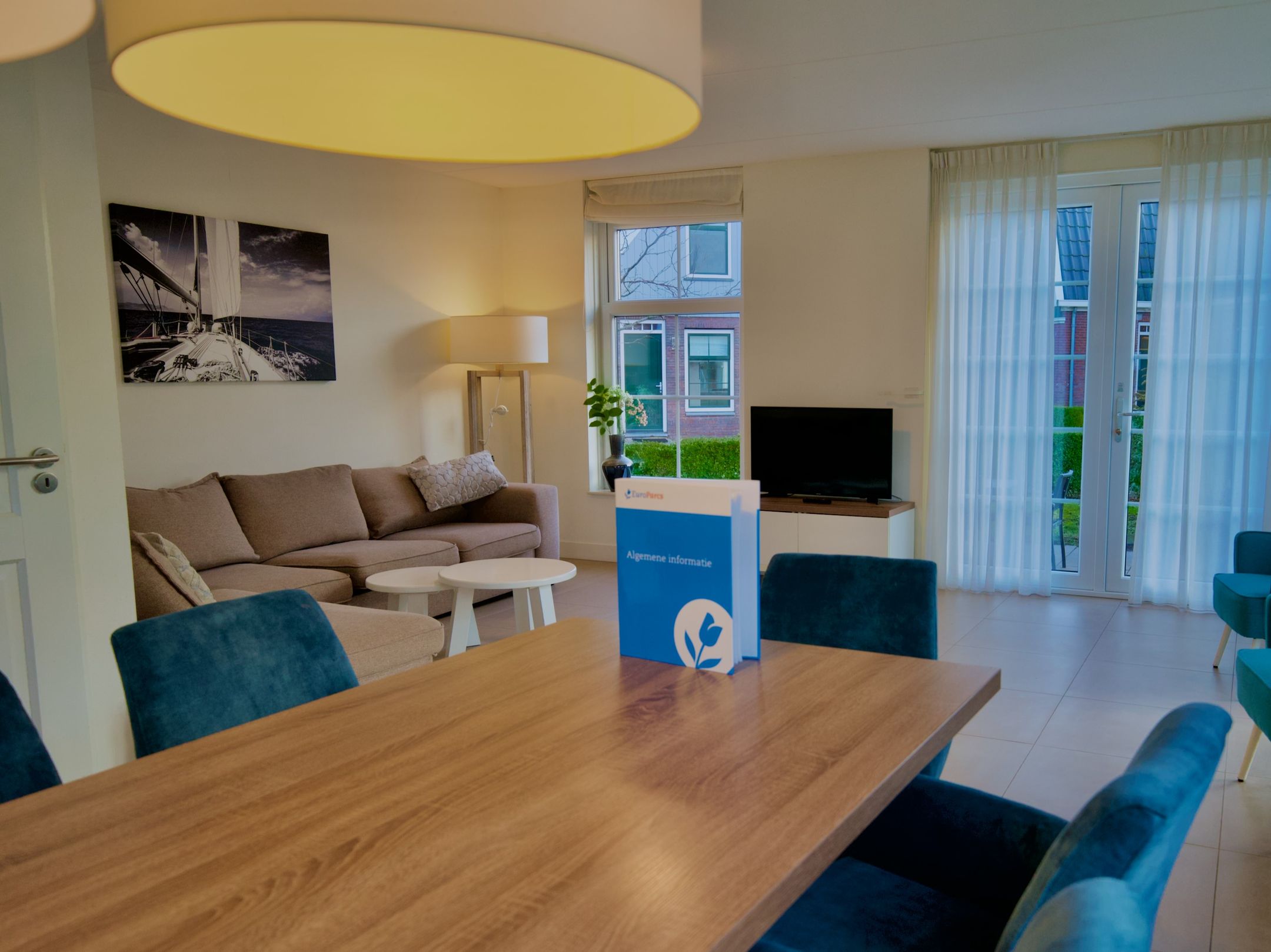 4-bedroom freehold villa in Uitdam — photo 4 of 5