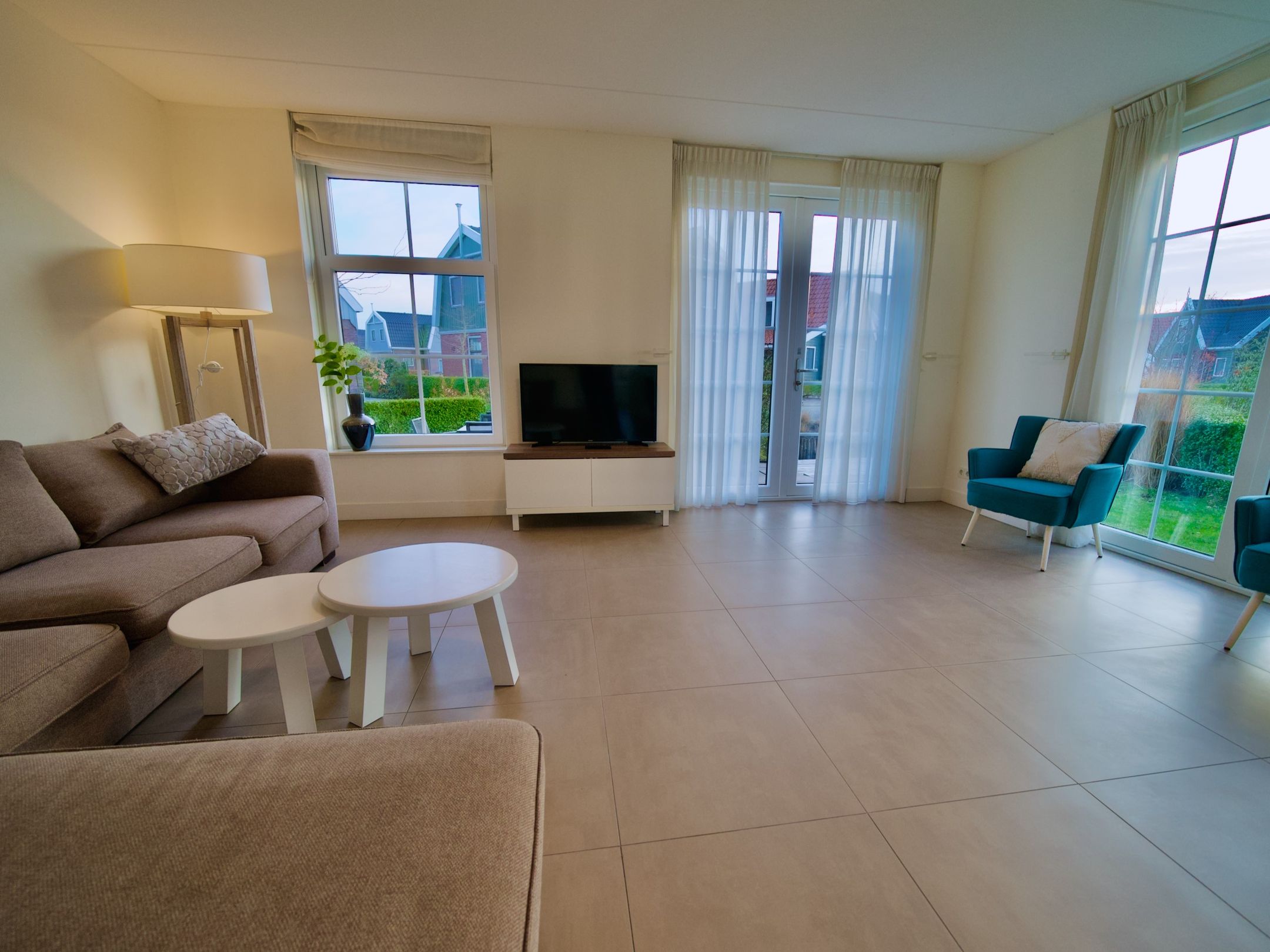 4-bedroom freehold villa in Uitdam — photo 2 of 5