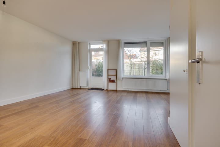 Foto 4 van A.N.van Pellecomhof 10