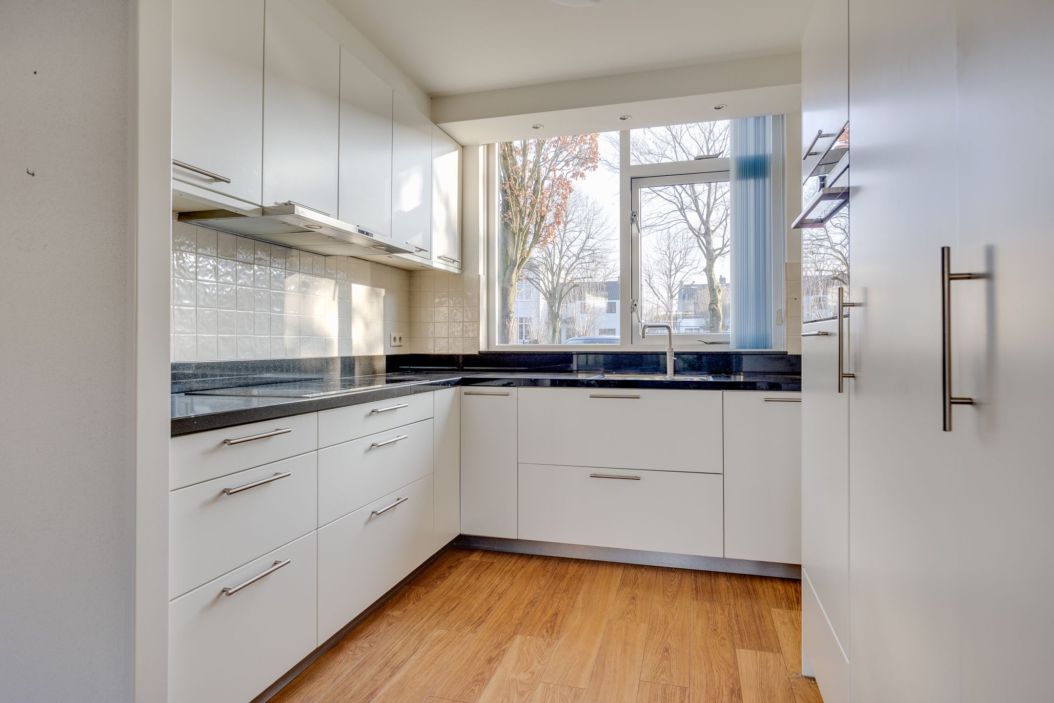 Foto 12 van A.N.van Pellecomhof 10