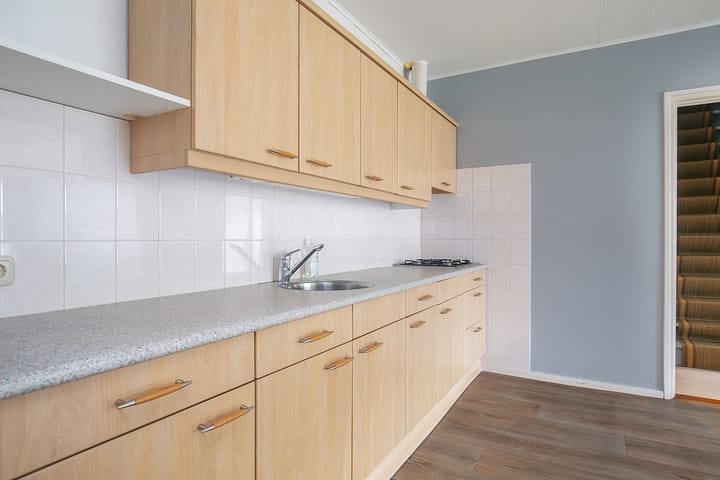 Photo 4 of Zuiderzeestraatweg 230