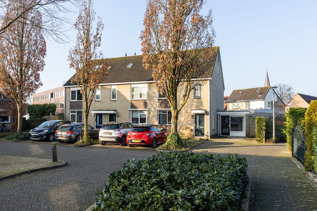 Foto 28 van A.N.van Pellecomhof 10