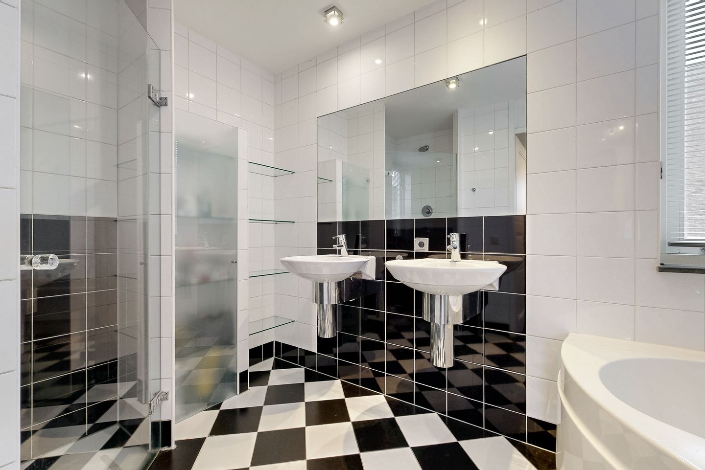 Foto 19 van Colijnlaan 150