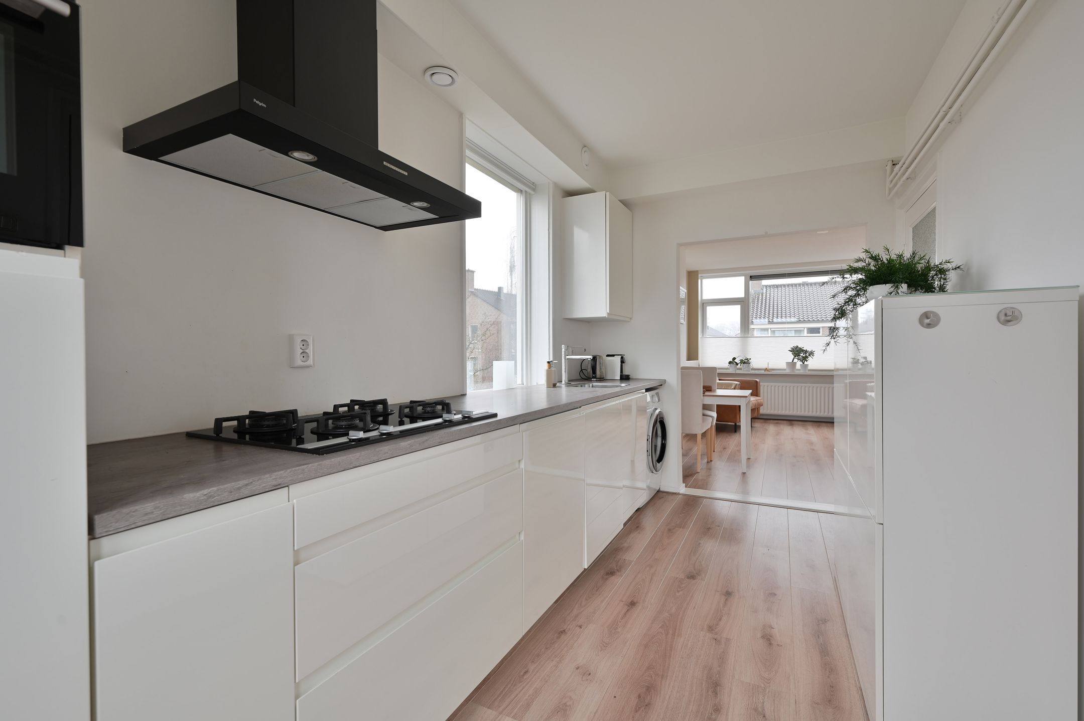 Foto 9 van Woestijgerweg 220-C