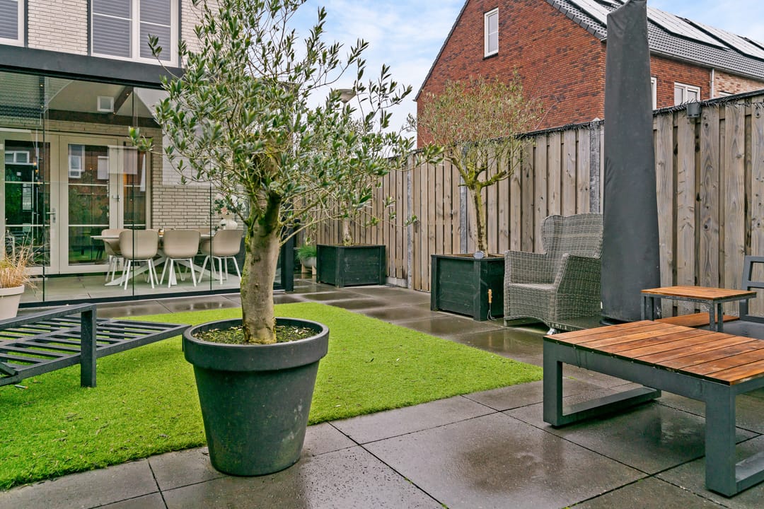 Foto 32 van Hofstraat 5