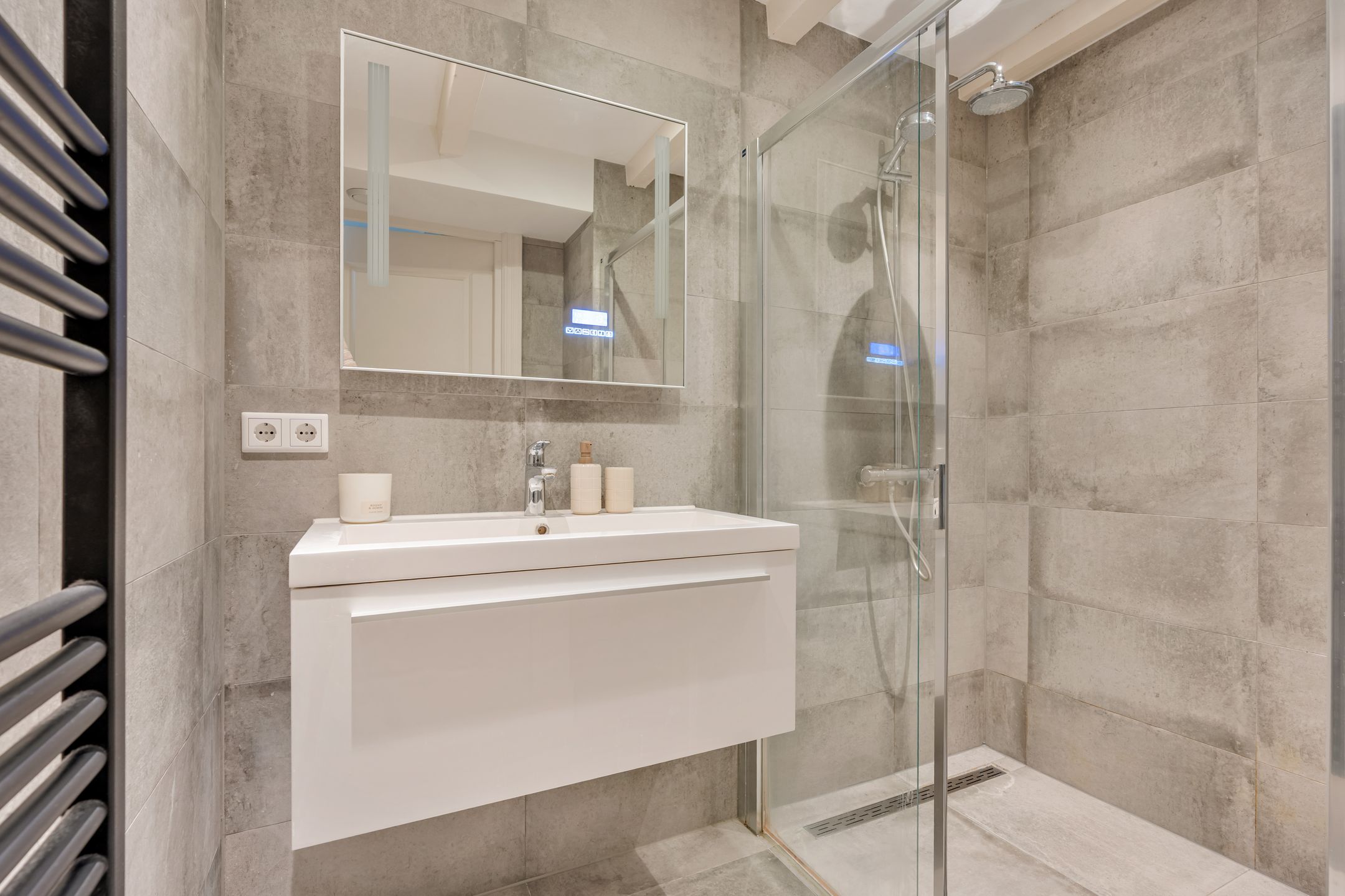 Photo 12 of Albert Cuypstraat 272-4A