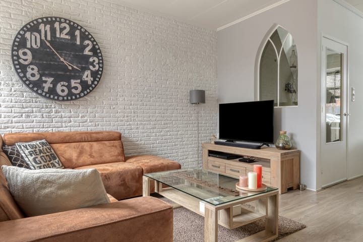 Photo 14 of Prins Bernhardstraat 8