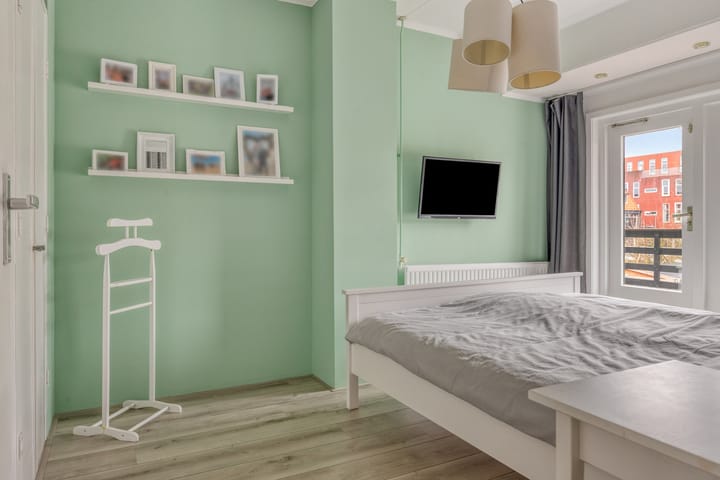 Photo 26 of Prins Bernhardstraat 8