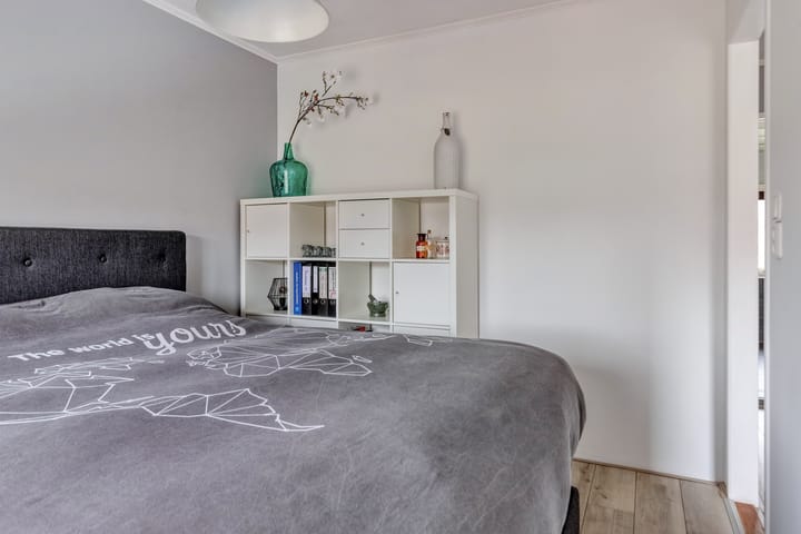 Photo 31 of Prins Bernhardstraat 8