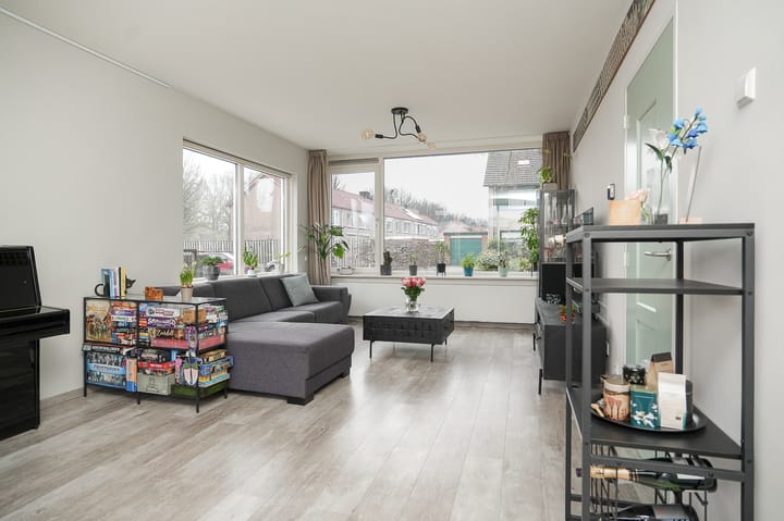 Foto 2 van Emmalaan 42