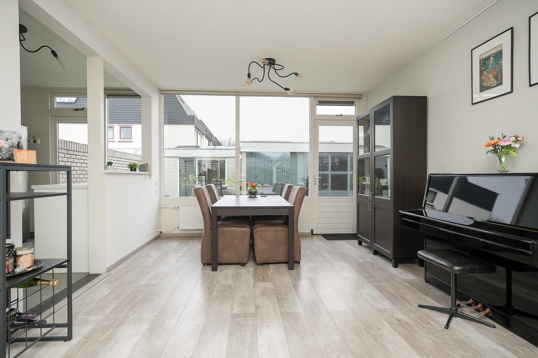 Foto 7 van Emmalaan 42