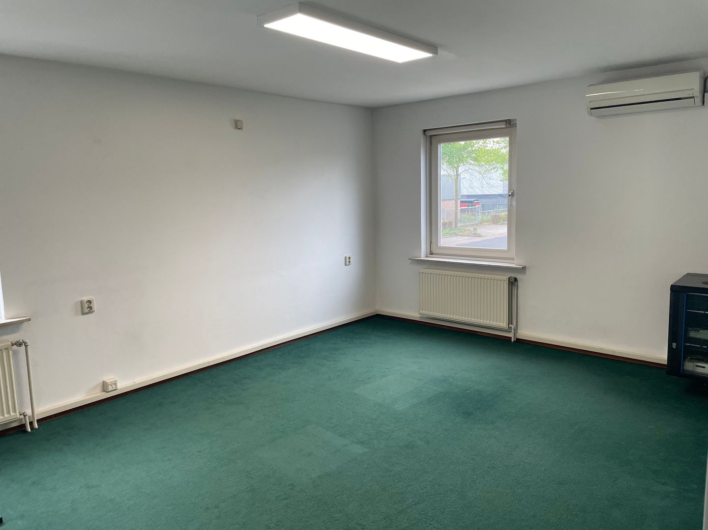 Bekijk foto 5 van Huygensweg 1