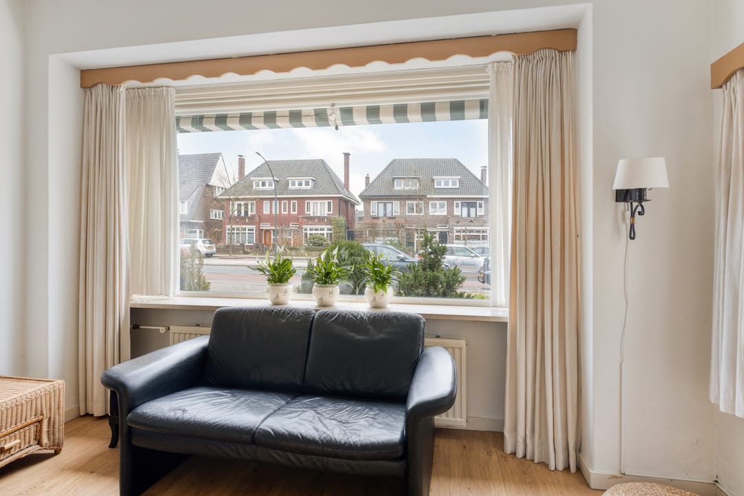 Photo 7 of Gronausestraat 47