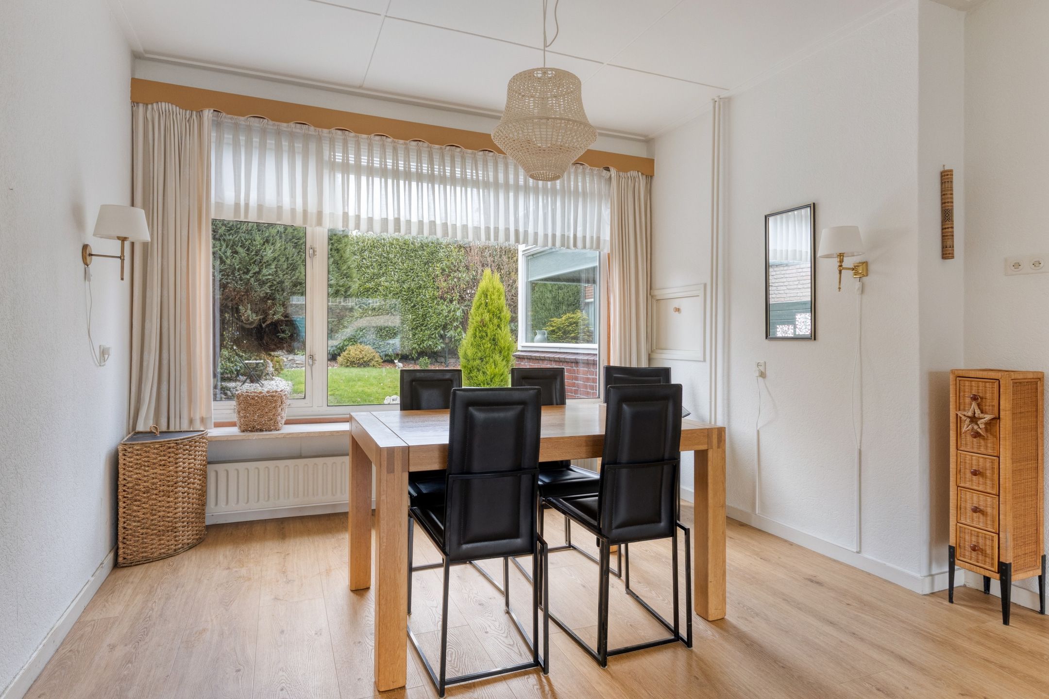 Photo 9 of Gronausestraat 47