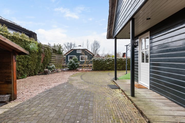 Foto 7 van Oosteinde 11-H67