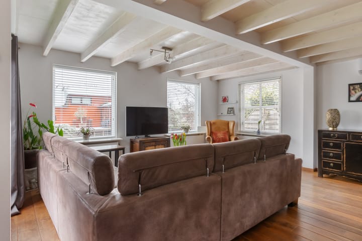 Foto 13 van Oosteinde 11-H67