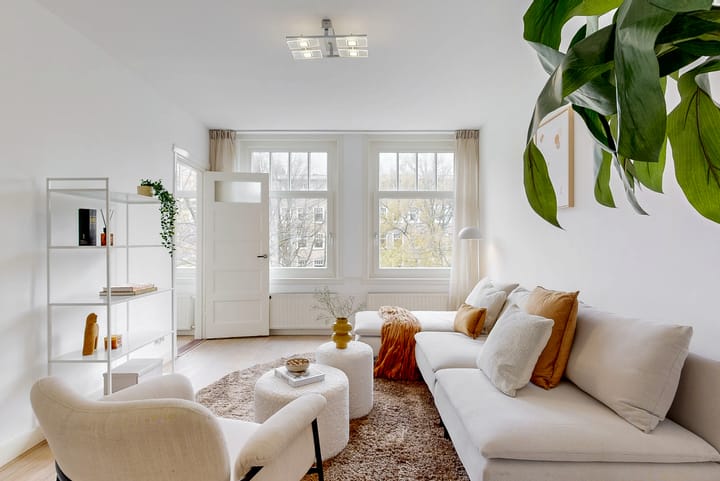 Van Tuyll van Serooskerkenweg 110-2