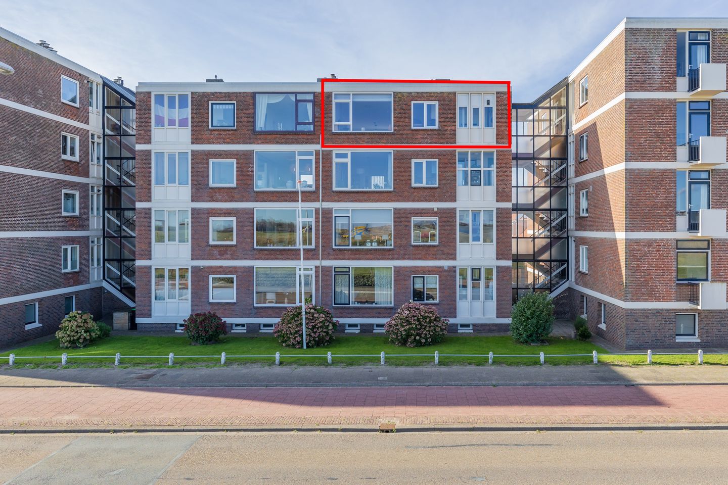 Foto 4 van Rijnmond 64