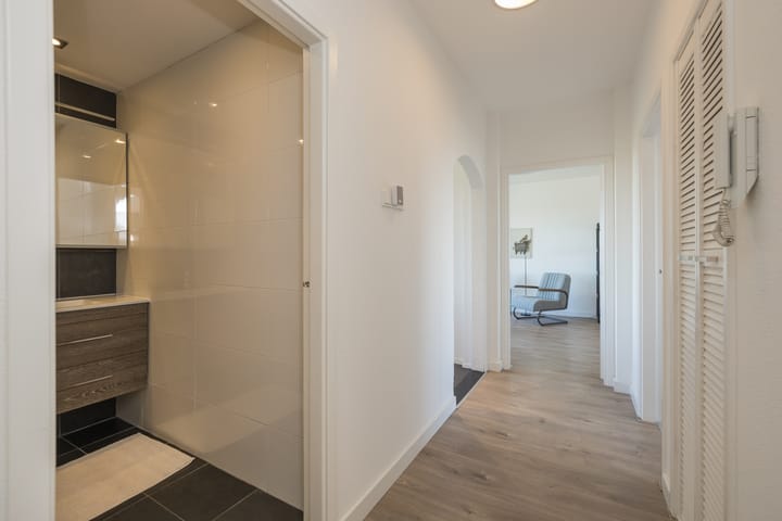 Foto 11 van Rijnmond 64