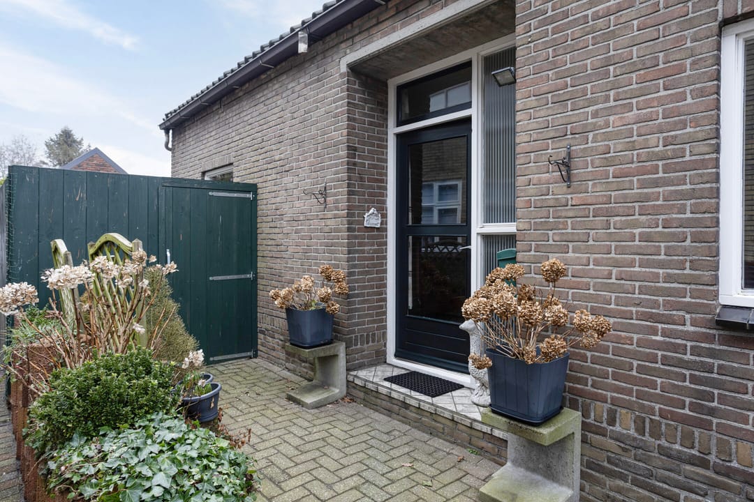 Photo 7 of Schoolstraat 152