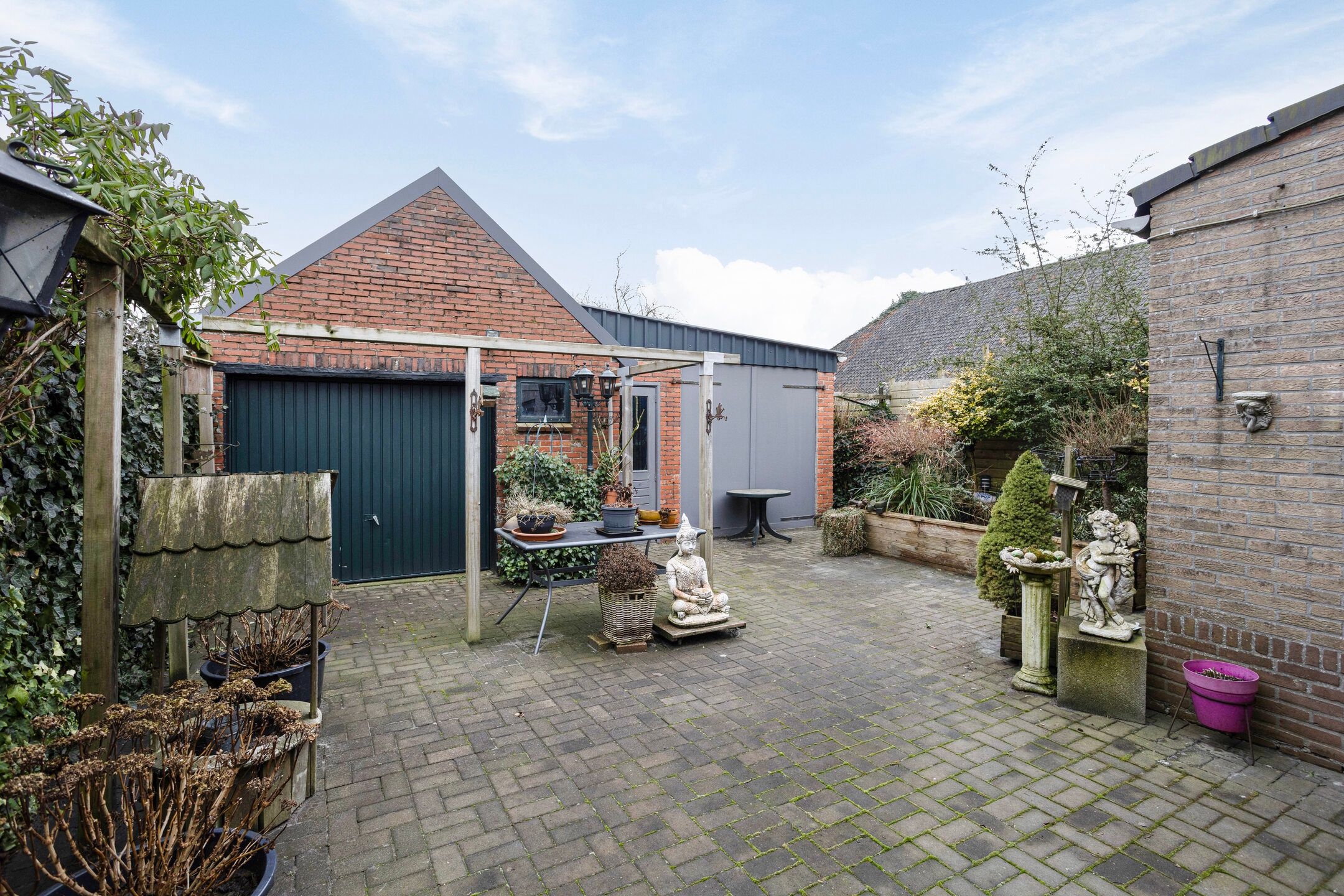 Photo 36 of Schoolstraat 152