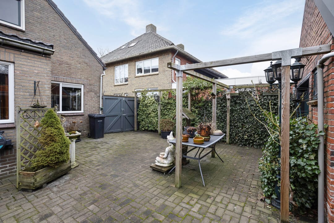 Photo 38 of Schoolstraat 152