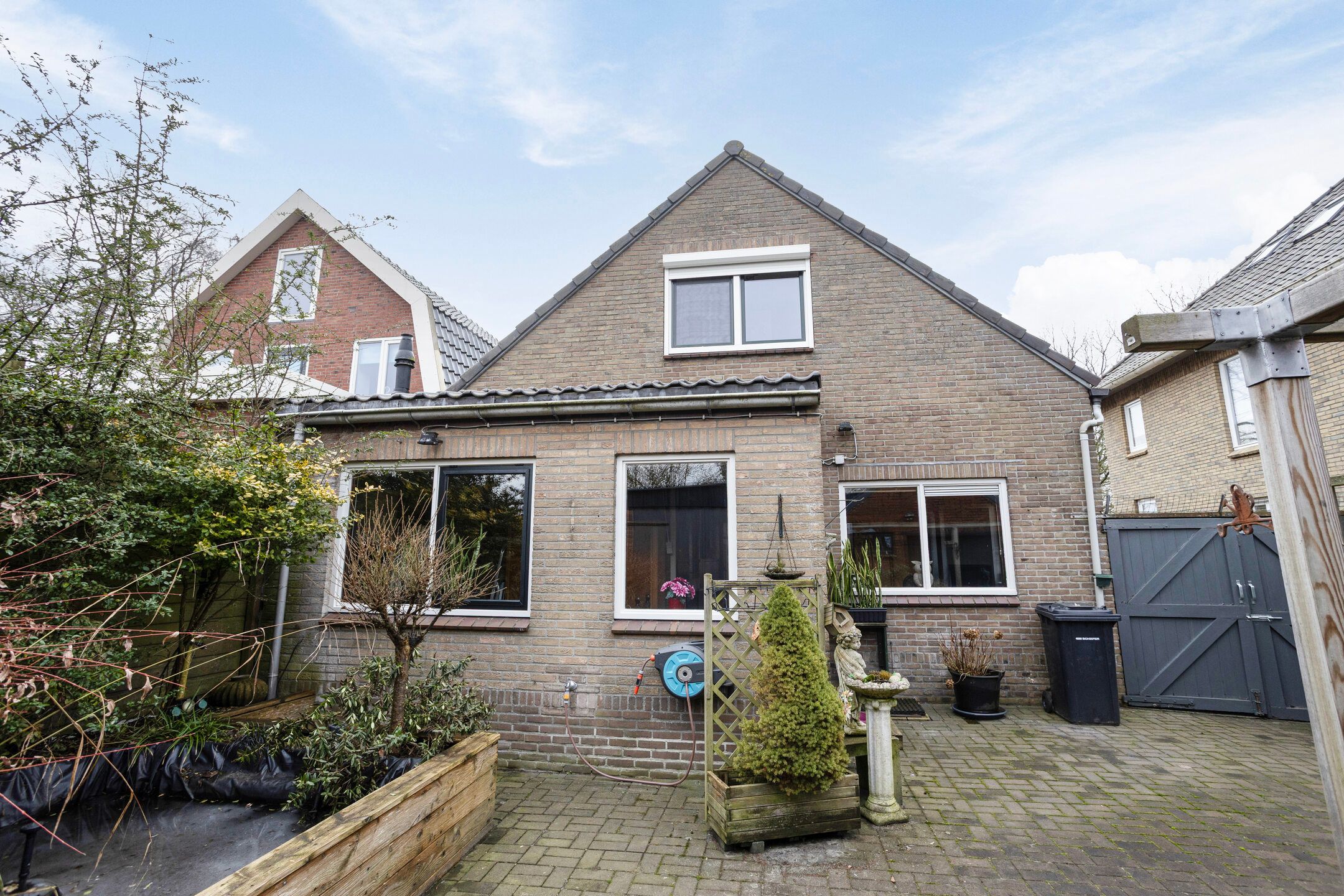 Photo 39 of Schoolstraat 152