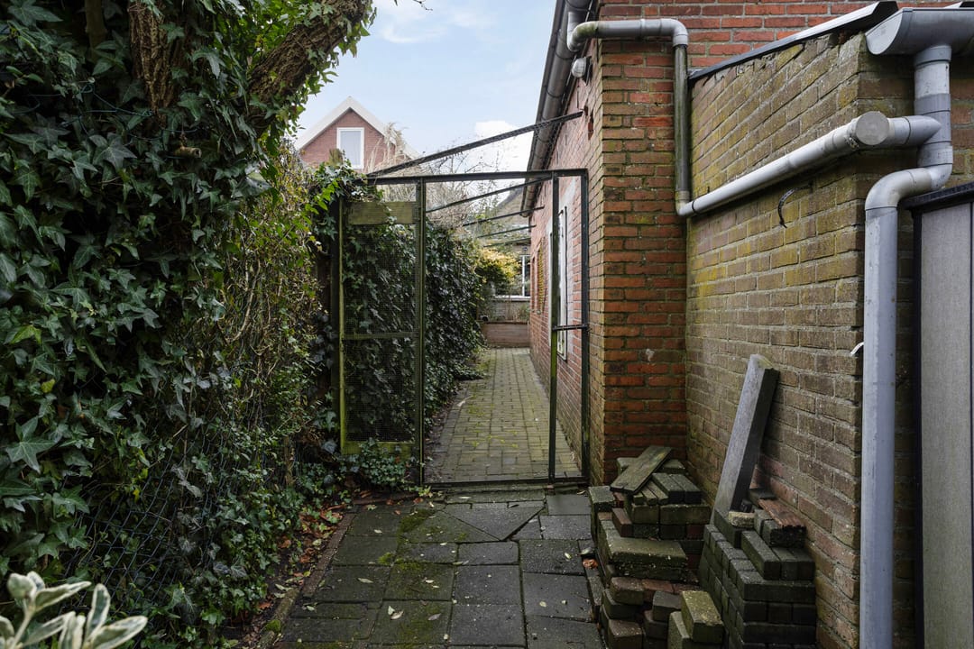 Photo 41 of Schoolstraat 152