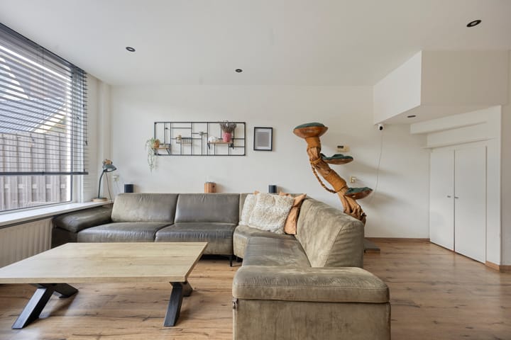 Photo 3 of Hollevoeterlaan 30