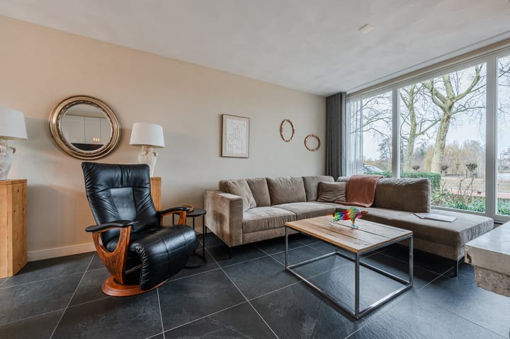 Foto 11 van Nachtegaallaan 45