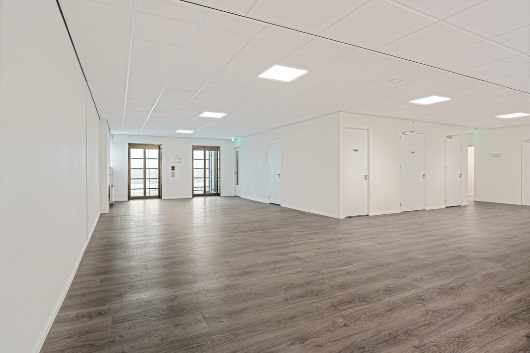 Photo 11 of Fascinatio Boulevard 888-H