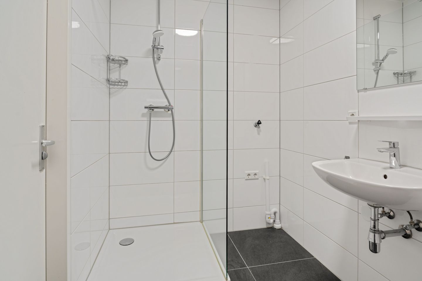 Photo 25 of Fascinatio Boulevard 888-H