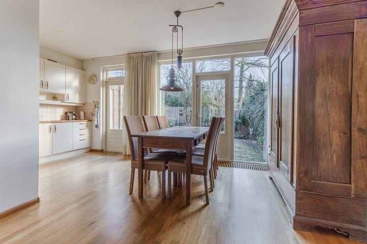 Photo 3 of Moutlaan 26-A