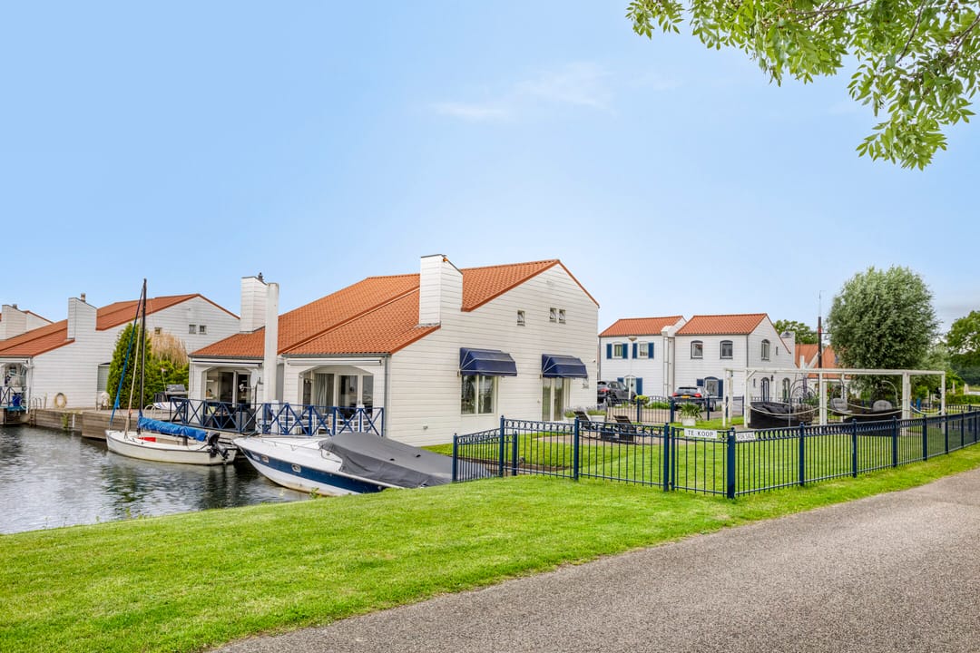 Foto 1 van Oolderhuuske 1-ME1