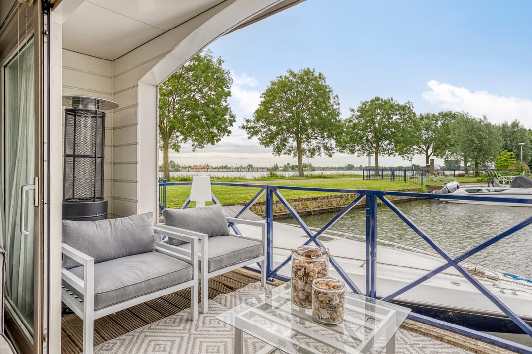 Foto 7 van Oolderhuuske 1-ME1