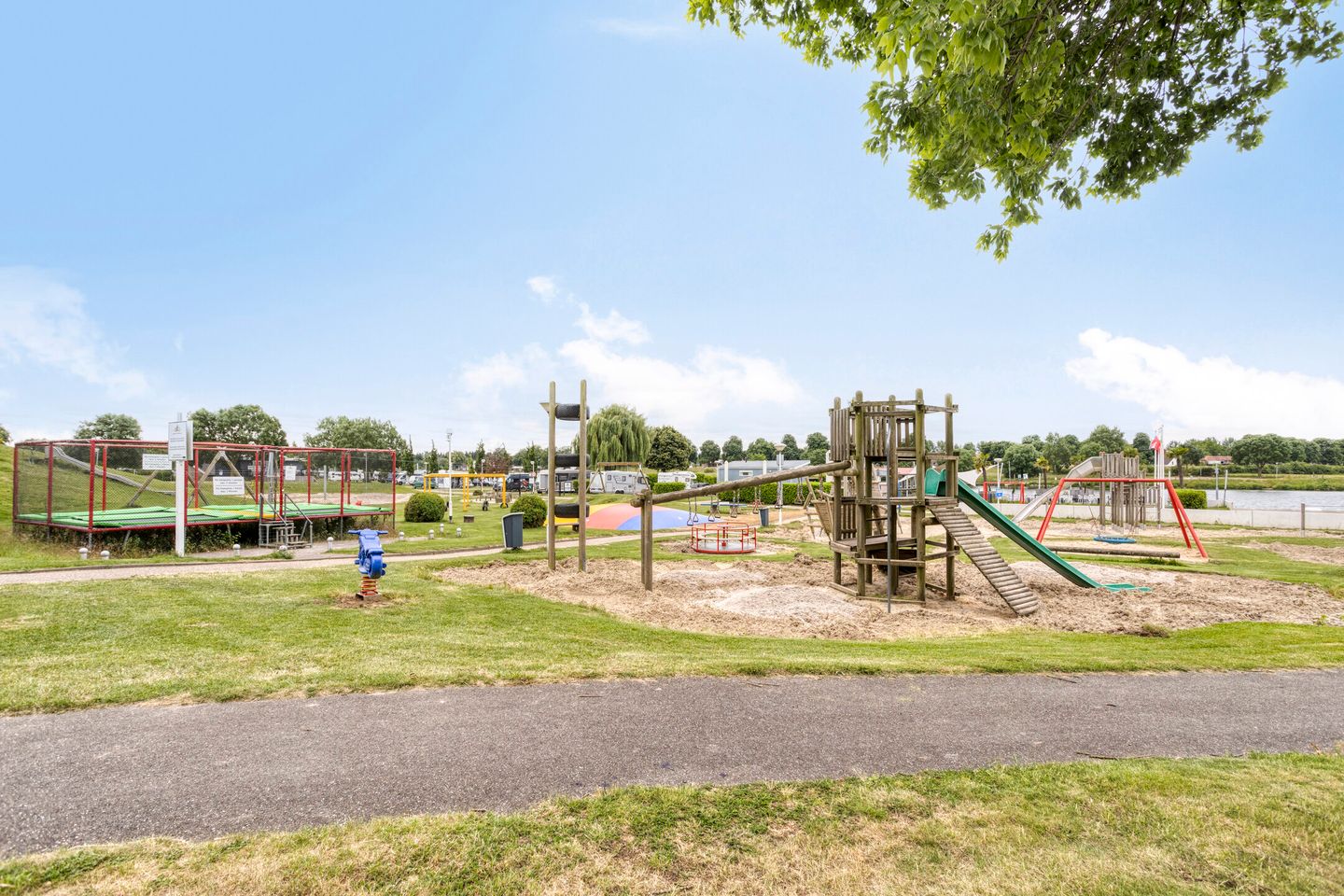 Foto 44 van Oolderhuuske 1-ME1