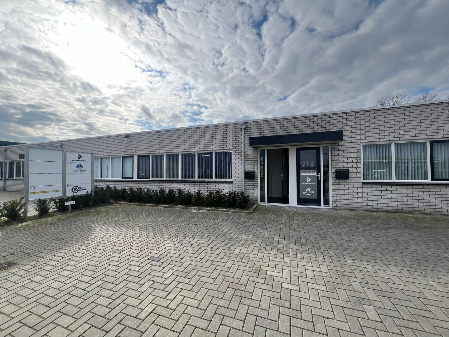 Bekijk foto 1 van Amarilstraat 21