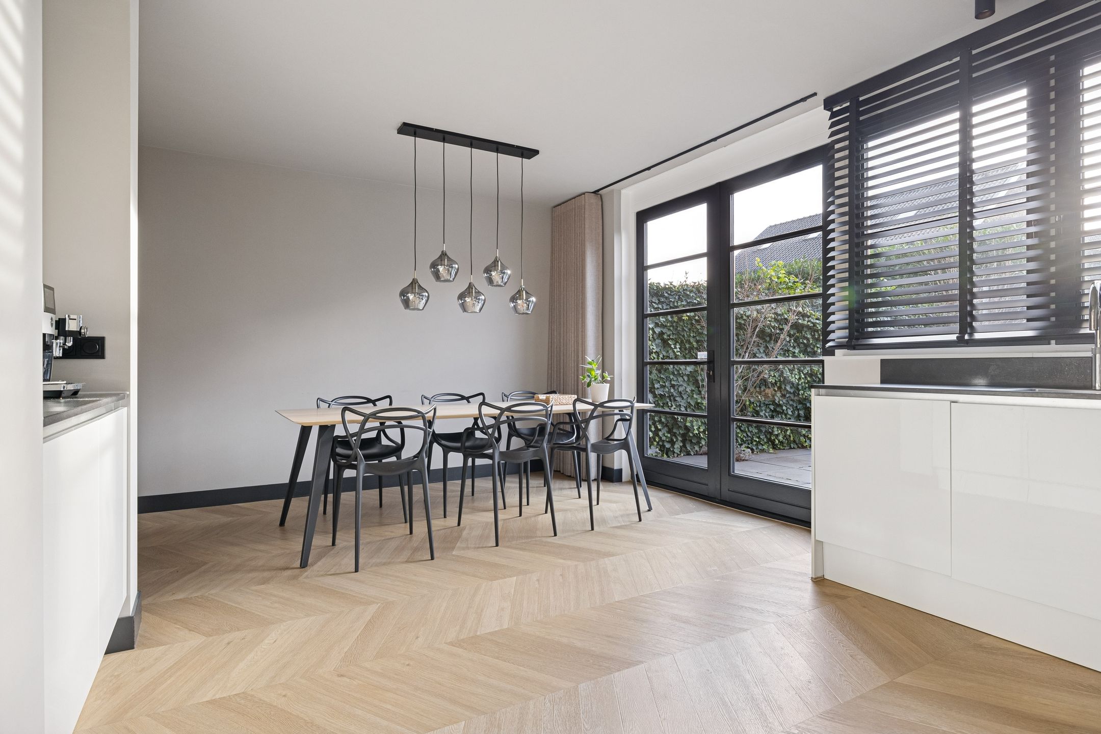 Foto 12 van Cleyne Raboesdreef 22