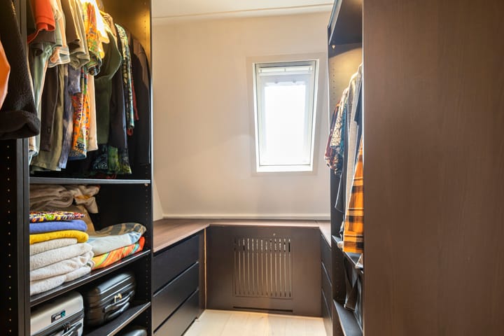 Photo 17 of Alexanderstraat 138