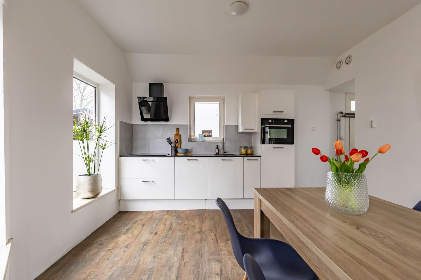 Foto 19 van Friesestraatweg 275