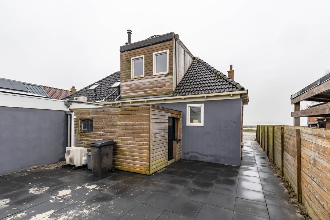 Foto 8 van Friesestraatweg 275